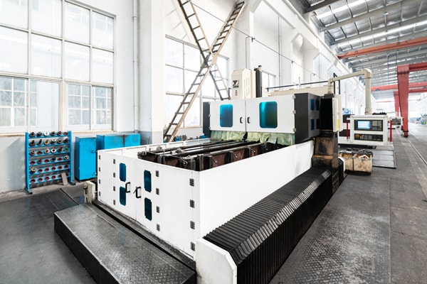 ماكينة حفر جسرية بنظام CNC