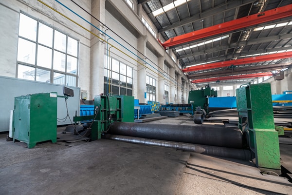 ماكينة التشكيل باللف (لف الأسلاك المعدنية)