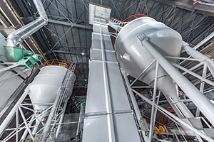 رافعة السطل